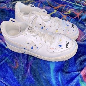 These have only been worn a few times they’re too big for my feet and my kids